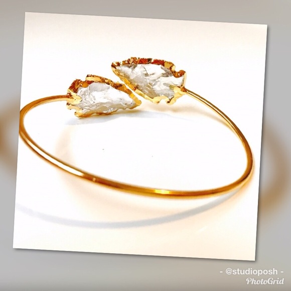 Bondhu Crystal Arrowhead Bangle Bracelet In Gold - Picture 5 of 5